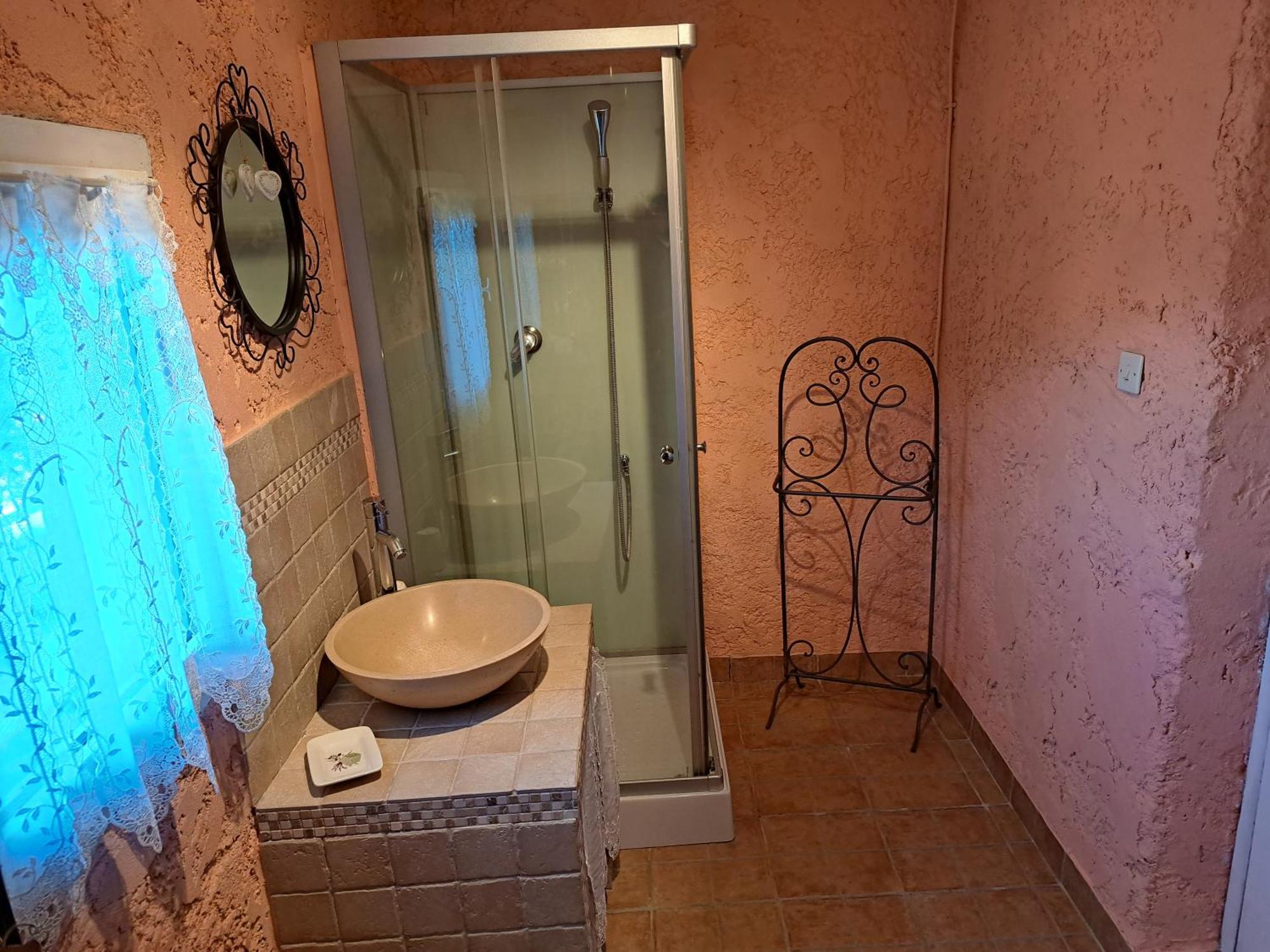 Bed and Breakfast Lou Pin Dou Papet Roquevaire Экстерьер фото